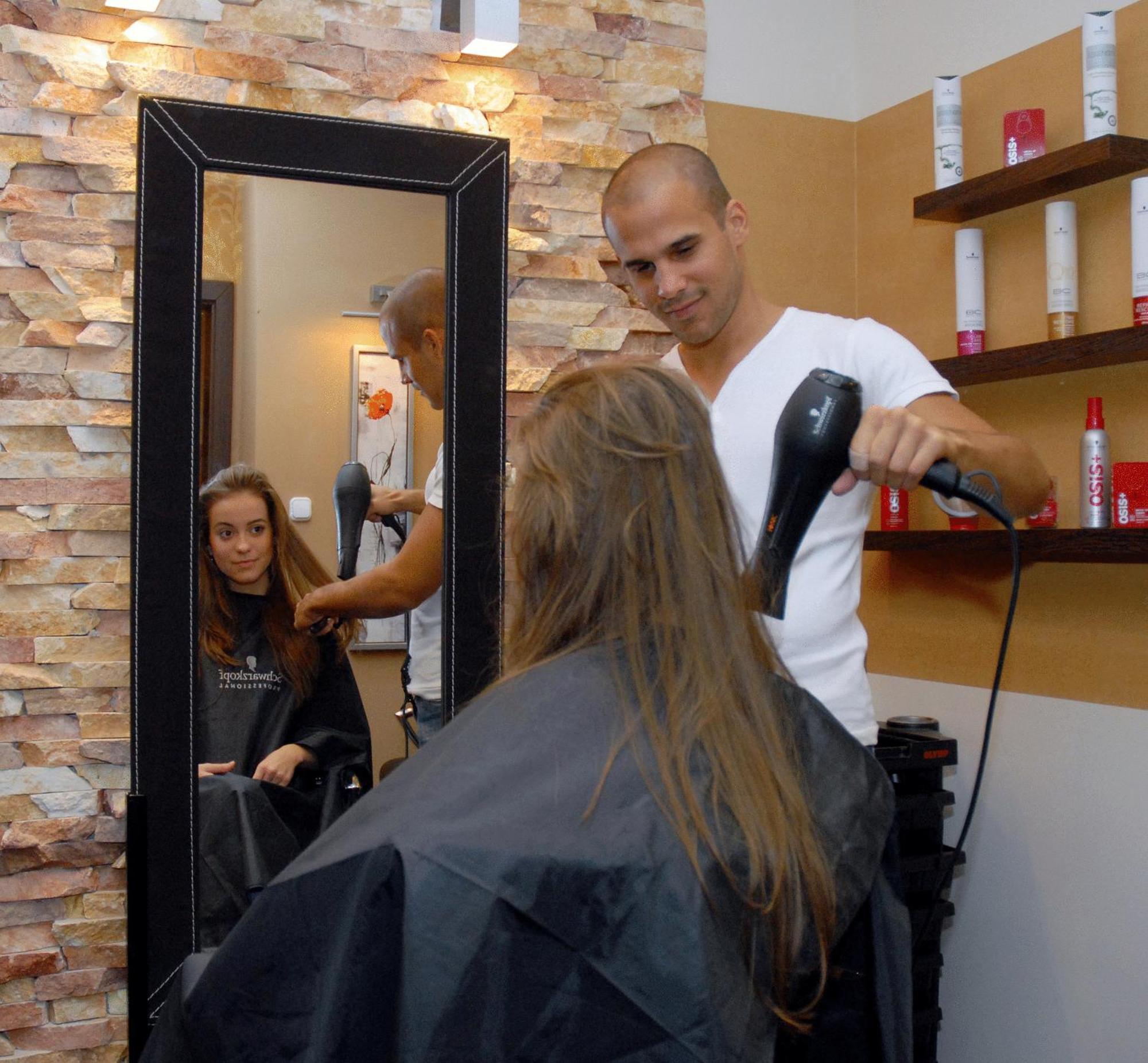 Sport Hotel Debrecen Bagian luar foto